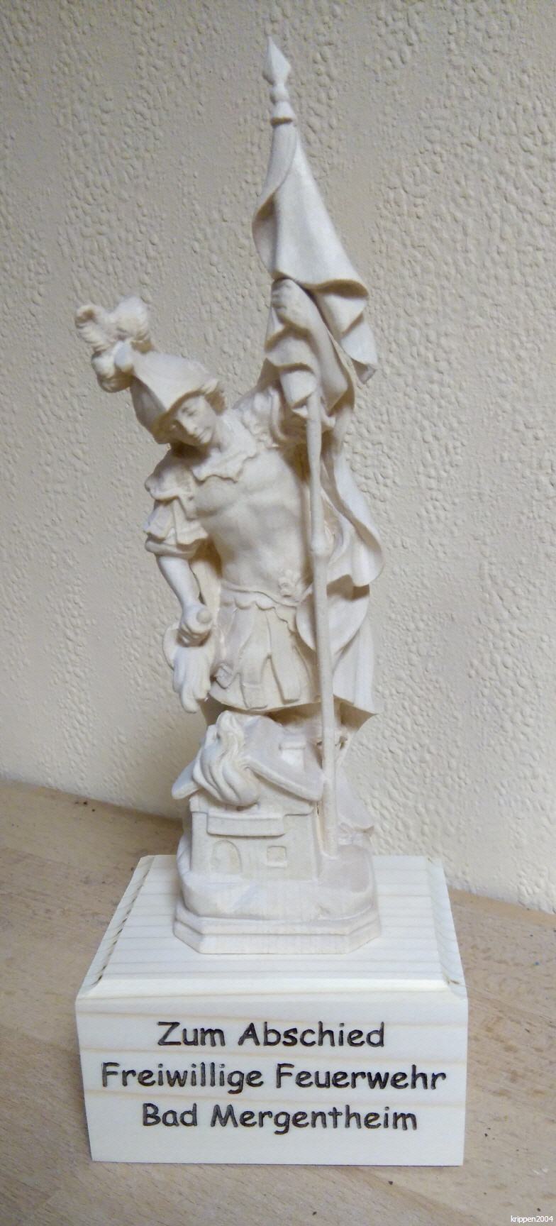 Florian mit Gravursockel in Naturholz-Unbemalt