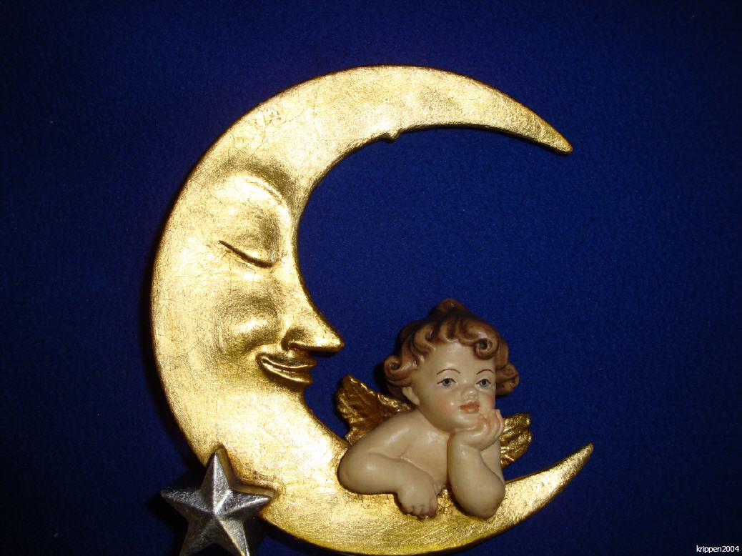 Engel auf Mond geschnitzt, Engel auf Mond Holzschnitzerei, Holzengel