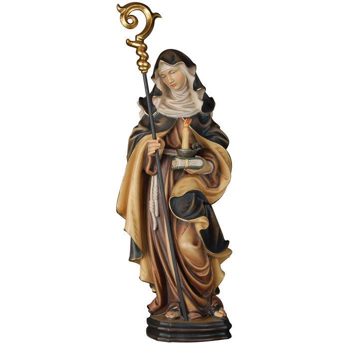 heilige brigitte holzfigur mit stab und kerze geschnitzt