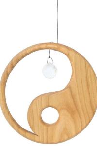 Yin Yang mit Kristall